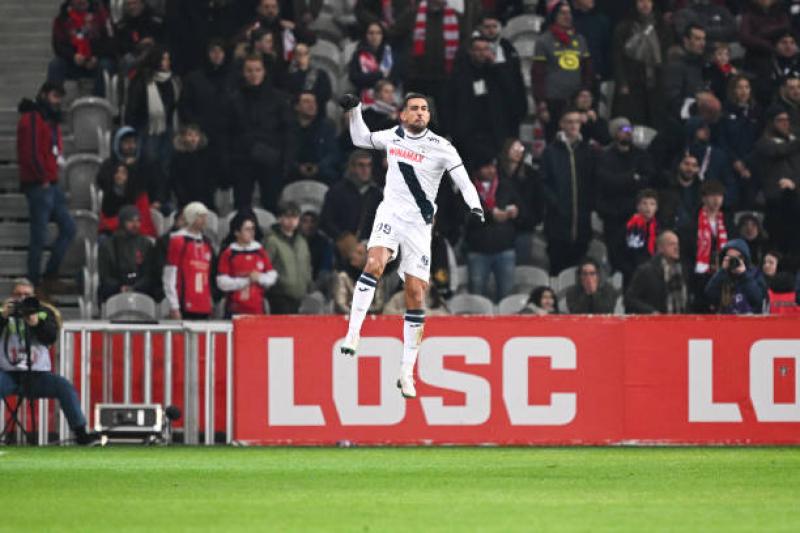 كوكا يتدرب في معسكر الاتفاق قبل الإعلان الرسمي لضمه