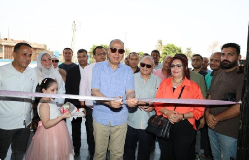 محافظ المنيا يفتتح مركز طب الأسرة بالأشمونين لخدمة 40 ألف مواطن