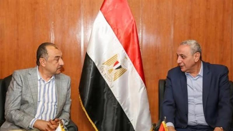 وزير قطاع الأعمال العام يلتقي محافظ الغربية وأعضاء مجلس النواب