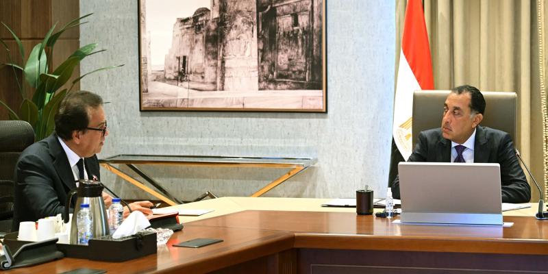 مدبولي: الحكومة تحرص على إتاحة كافة المقومات الداعمة لنمو صناعة الدواء وتطورها