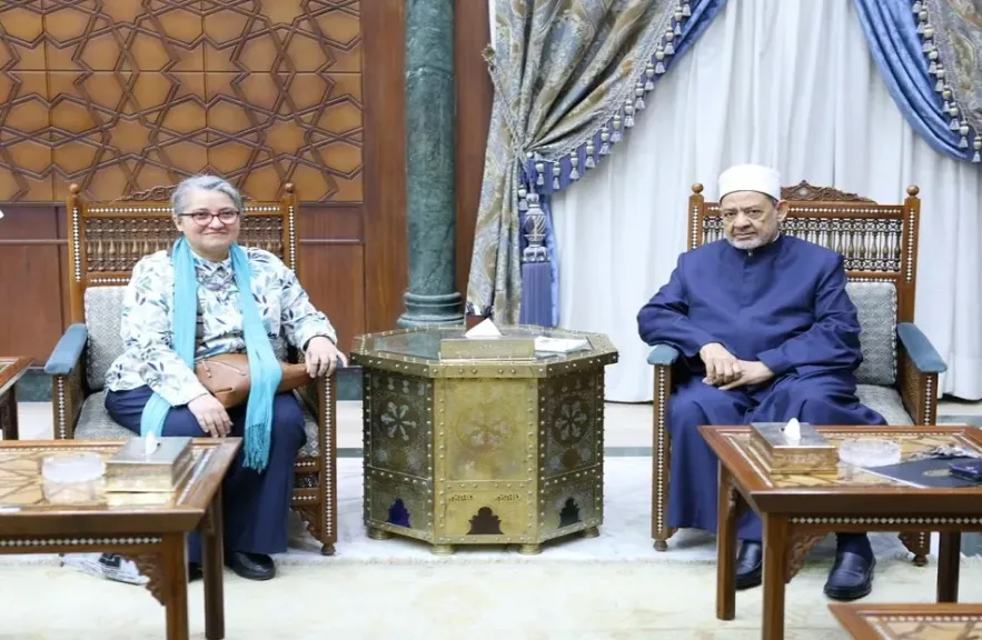 شيخ الأزهر يدعو لإحياء ثقافة القراءة وإعادة نشر كنوز الإصدارات الإسلامية