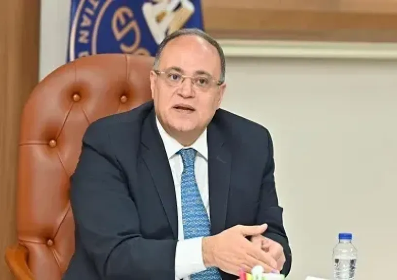 رئيس هيئة الدواء: ضمان جودة المواد الخام إحدى الركائز الأساسية لدعم سلامة وموثوقية الدواء المصري