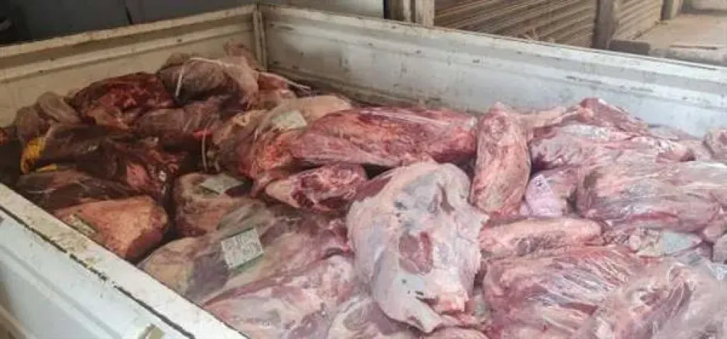 مصادرة لحوم ودواجن غير صالحة للاستهلاك في الغربية