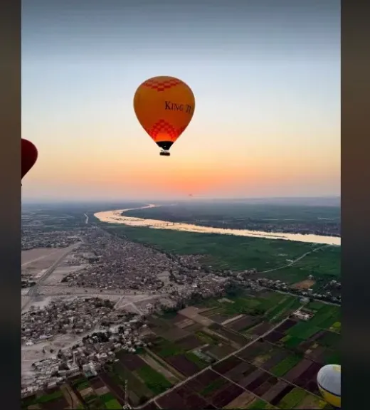 750 سائحا يحلقون في سماء البر الغربي بالأقصر عبر 37 رحلة بالون طائر