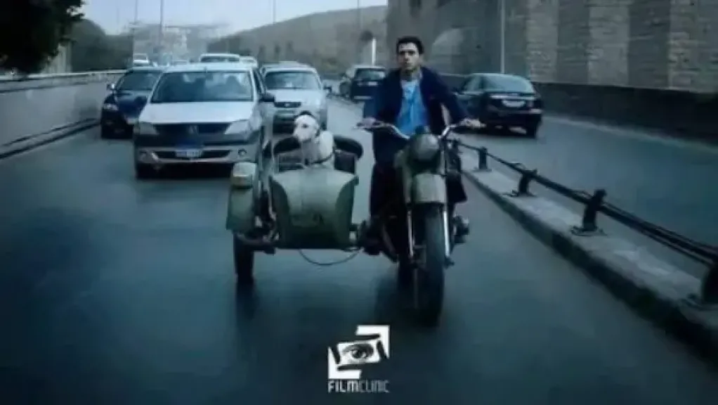 البحث عن منفذ لخروج السيد رامبو يدخل الأعلى مشاهدة