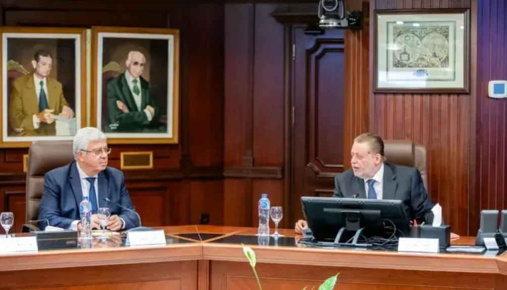 محافظ البنك المركزي: «بكالوريوس العلوم المصرفية» يهدف إلى تأهيل كوادر قادرة على المساهمة الفعالة في تطوير القطاع المصرفي والمالي