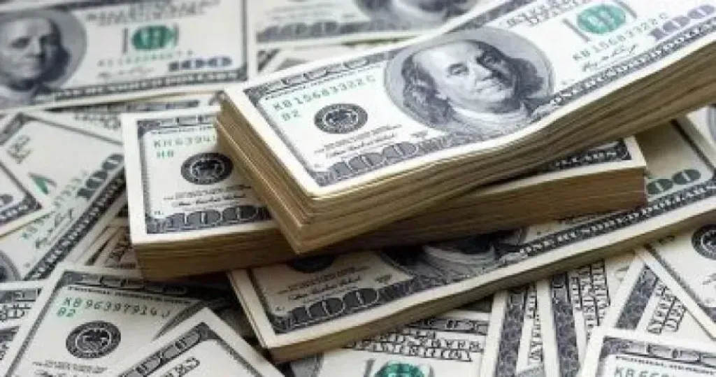 الأمن يضبط قضايا تهريب العملات الأجنبية بقيمة 6 ملايين جنيه خلال يوم واحد