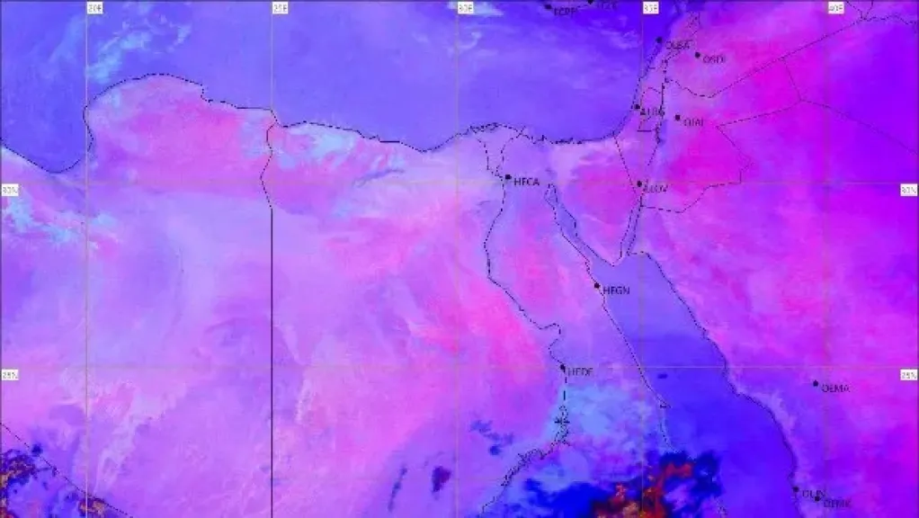شبورة صباحية وأمطار خفيفة .. توقعات الأرصاد للطقس في الساعات المقبلة