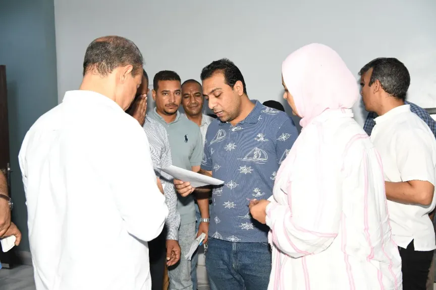نائب محافظ قنا يتفقد المراكز التكنولوجية بقوص ونقادة