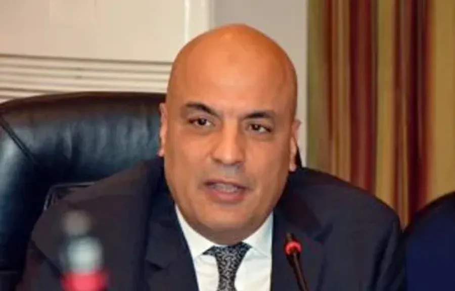 أمجد حسنين يفند سبب أزمة رسوم الساحل الشمالي.. ويؤكد: القرارات هدفها مواصلة عمليات التنمية العمرانية