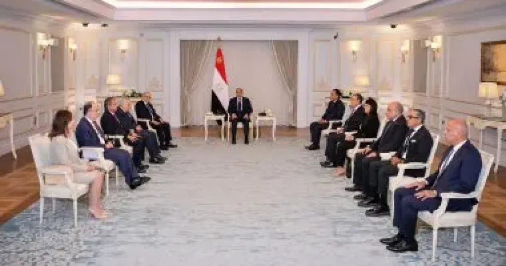 الرئيس السيسي يؤكد دعم مصر الكامل لجهود لبنان في استعادة الاستقرار والتعافي الاقتصادي