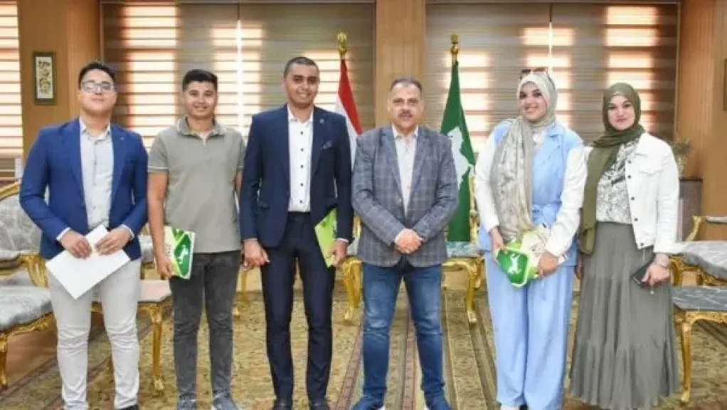 محافظ الشرقية يُسلم شهادات الدورة التدريبية عن مركز معلومات المرافق
