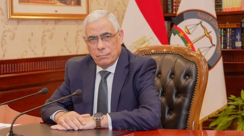 مواطنة بالمنوفية تتقدم ببلاغ للنائب العام تتهم جيرانها بهدم كباس ري بالقوة