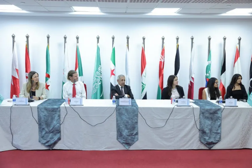 الأكاديمية العربية تطلق اختبارات كامبريدج الدولية الرقمية لصغار السن في مصر