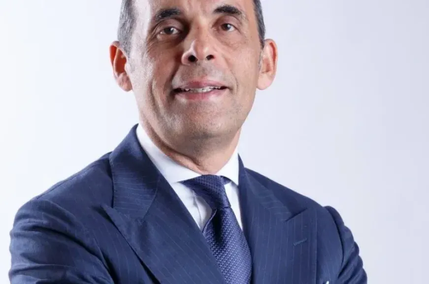 طارق فايد: السياحة ترتبط بـ70 صناعة أخرى وتعد قاطرة للتنمية الاقتصادية الشاملة