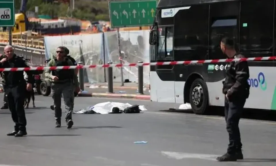 القناة 12 الإسرائيلية: ارتفاع عدد قتلى حادث القدس إلى 6