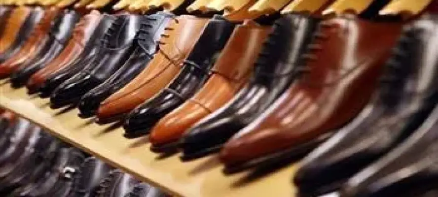 صناعة الجلود تبحث آخر الاستعدادات لإطلاق المعرض الدائم للأحذية والمنتجات الجلدية