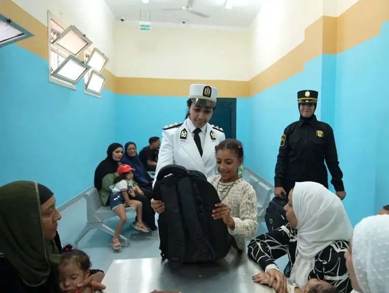 لمسة إنسانية من الداخلية.. حقائب وأزياء مدرسية لأبناء النزلاء والمفرج عنهم قبل العام الدراسي