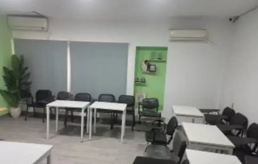 ضبط صاحب كيان تعليمي وهمي للنصب على الشباب بالقاهرة