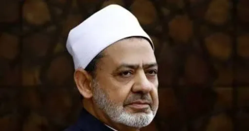 شيخ الأزهر ينعى الدكتور أحمد عمر هاشم عضو هيئة كبار العلماء بالأزهر