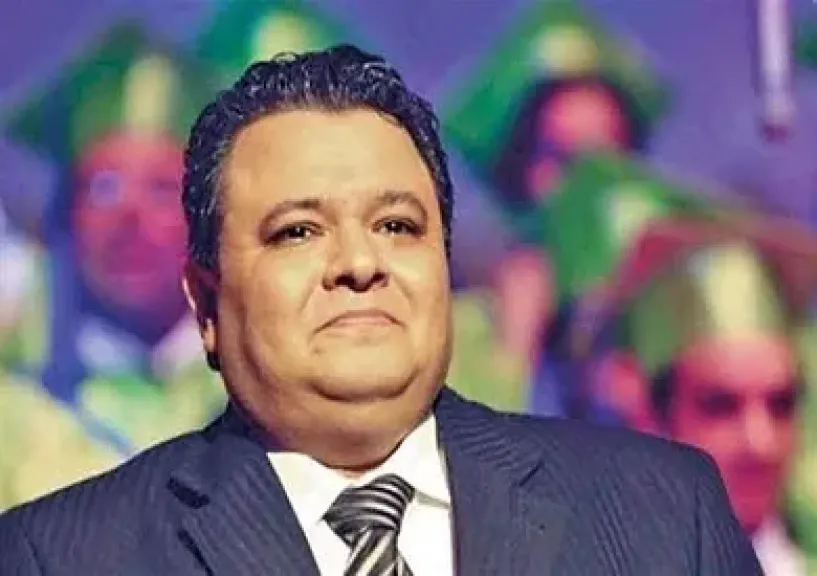هشام عطوة يهنئ خالد جلال بتجديد تكليفه رئيسا لقطاع المسرح
