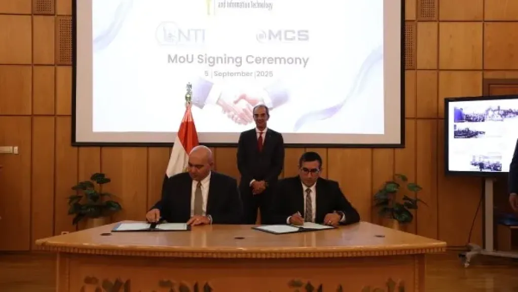 وزير الاتصالات يشهد حفل تخريج الدفعة الثانية من أكاديمية الأمن السيبرانى للنشء