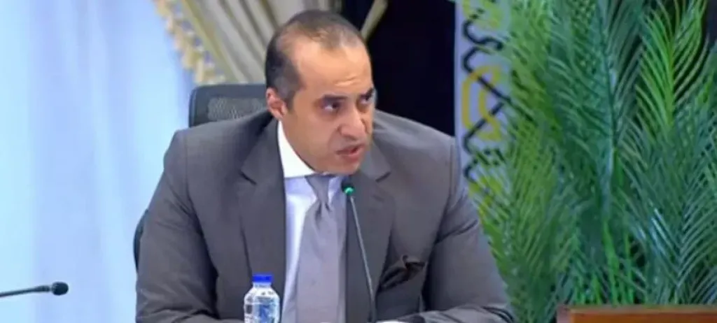 الحكومة تعلن استعدادها للتعاون مع مجلس الشيوخ من أجل أداء متناغم بين مؤسسات الدولة يعود بالنفع على الوطن