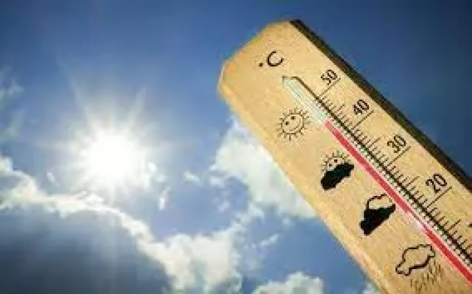 الأرصاد: سحب منخفضة وفرص أمطار خفيفة على هذه المناطق