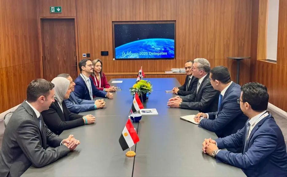 البترول: مزايدة عالمية جديدة للبحث عن البترول والغاز بالبحر الأحمر