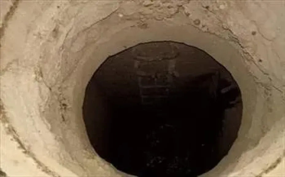 العثور على جثة العامل الرابع في حادث بيارة الصرف الصحي بالعريش