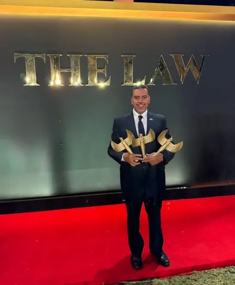 الإدارة القانونية بـ CIB تتألق في احتفالية The Law وتحصد ثلاث جوائز تعكس ريادتها في السوق المصري