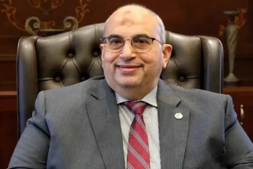 أشرف عبد الغنى: تسهيلات الضرائب ترفع نسبة الاكتفاء الذاتى من المستلزمات الطبية