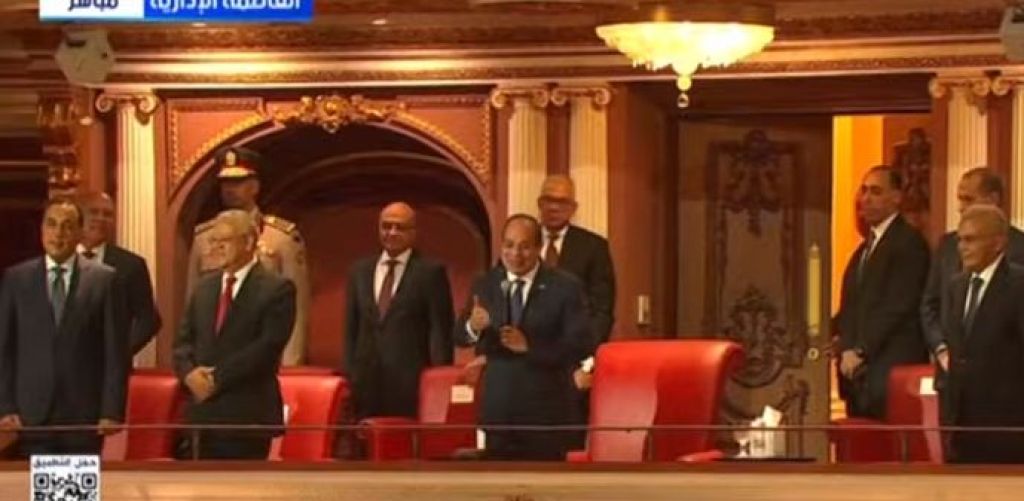 الرئيس السيسي يشهد فيلما تسجيليا بعنوان سلام يا مصر في احتفالية وطن السلام
