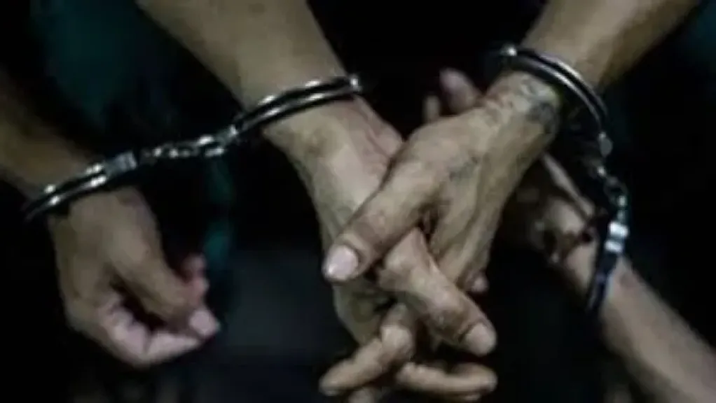 حبس 6 أشخاص قاموا بأعمال حفر وتنقيب غير المشروع عن الآثار بالقاهرة حبس 6 أشخاص قاموا بأعمال حفر وتنقيب غير المشروع عن الآثار بالقاهرة