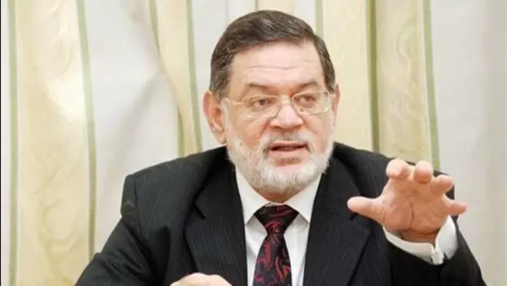 ثروت الخرباوي يكشف كيف يستثمر الإخوان أموالهم في أوروبا ثروت الخرباوي يكشف كيف يستثمر الإخوان أموالهم في أوروبا