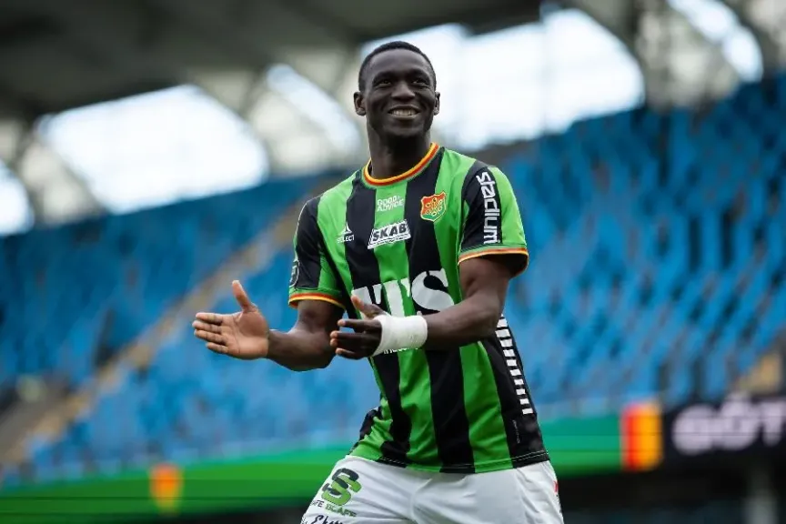 الأهلي يعرض مليون دولار لضم هداف الدوري السويدي الأهلي يعرض مليون دولار لضم هداف الدوري السويدي