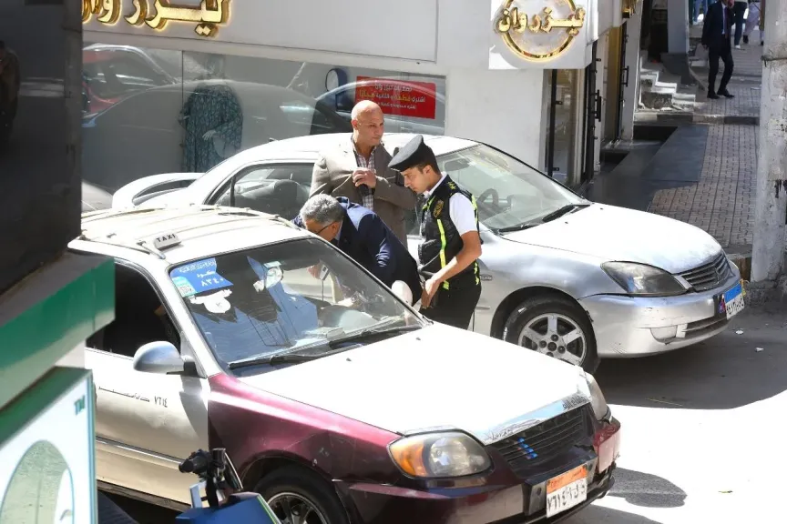 محافظ الدقهلية يتفقد محطات السرفيس بشارع جيهان والمستشفى العام بالمنصورة محافظ الدقهلية يتفقد محطات السرفيس بشارع جيهان والمستشفى العام بالمنصورة