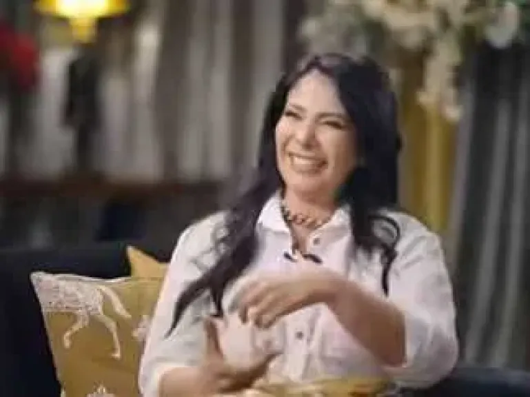 السبت.. منى زكي ضيفة أولى حلقات برنامج عندك وقت مع عبله على MBC مصر