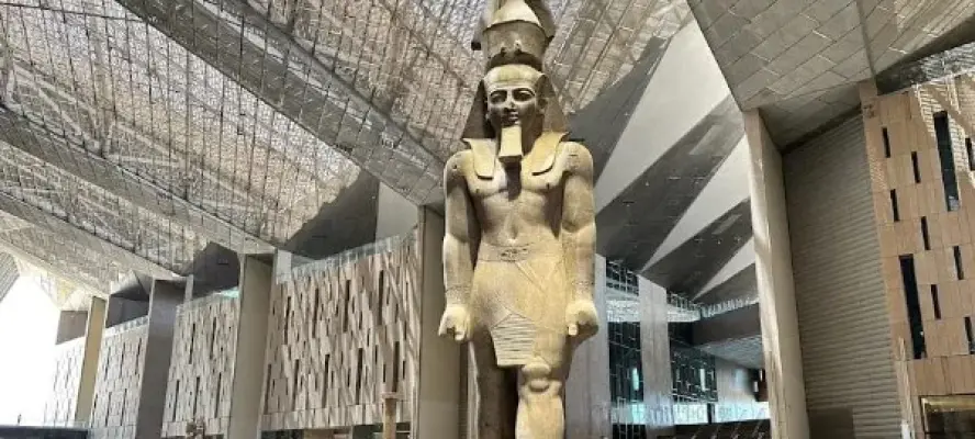 شاشات كبرى بالأندية ومراكز الشباب بالقليوبية لمتابعة افتتاح المتحف المصري الكبير