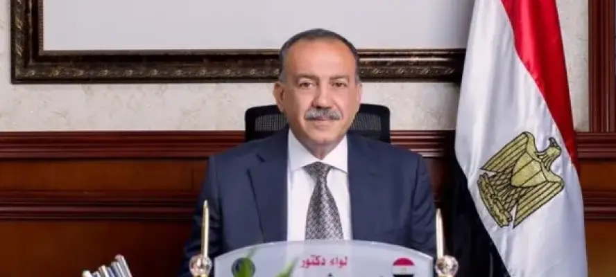 محافظ أسيوط يوجه بتقنين أوضاع الكهرباء وتركيب عدادات لأهالي حوض الربع