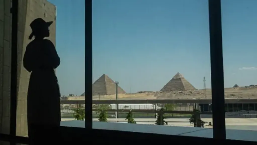 صحيفة هندية: 5 آلاف قطعة أثرية تكشف لأول مرة في المتحف المصري الكبير