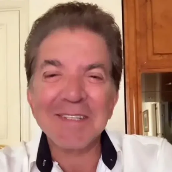 وليد توفيق يهنئ المصريين بافتتاح المتحف المصري الكبير: يارب دائما الازدهار والسلام... وليد توفيق يهنئ المصريين بافتتاح المتحف المصري الكبير: يارب دائما الازدهار والسلام لهذا البلد الحبيب