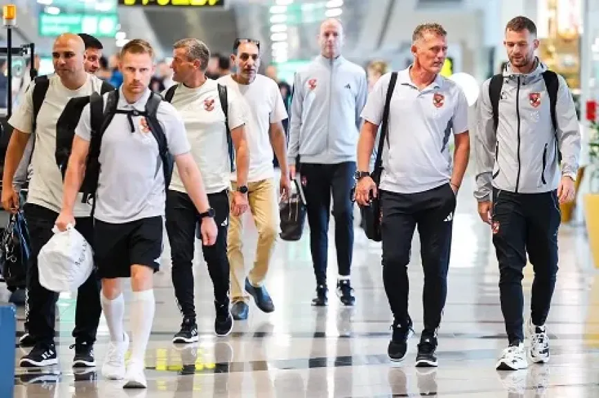 بعثة الأهلي تغادر القاهرة متوجهة إلى الإمارات