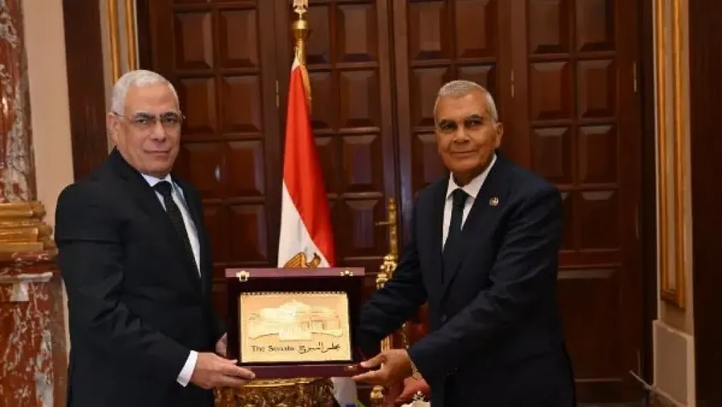 النائب العام يجري زيارة لرئيس مجلس الشيوخ لتهنئته بتولي منصبه الجديد