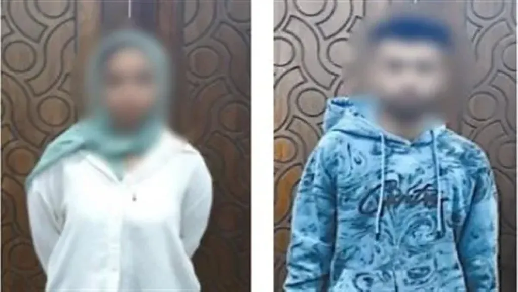 ضبط شاب وسيدة بتهمة إعلانهما ممارسة الفجور عبر تطبيق هاتفي بالإسكندرية