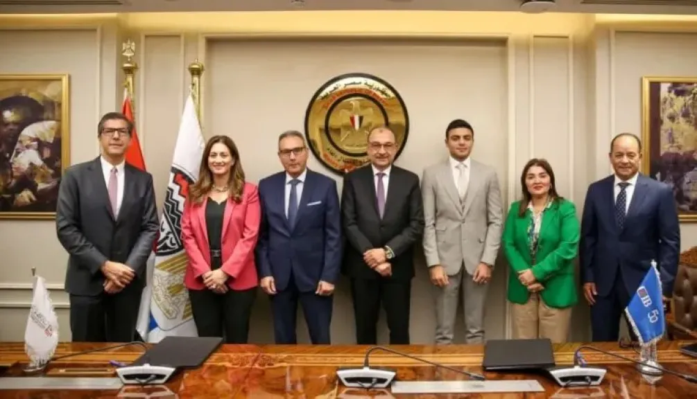 البنك الأهلي المصري والبنك التجاري الدولي – مصر (CIB) يوقعان تمويلاً مشتركاً لمشروع «بيوردايف» لإنتاج المواد الكيماوية