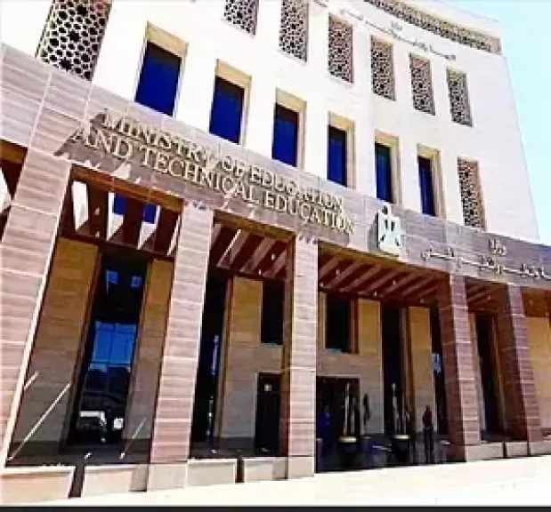 التعليم تكشف حقيقة انتشار فيروس بمدرسة في القاهرة ووفاة طالب