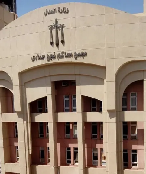 الإعدام للأب و15 عامًا للابن في إنهاء حياة شاب بقنا