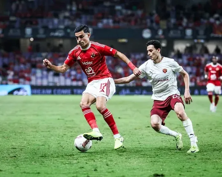 الأهلي يعبر سيراميكا بصعوبة ويتأهل لنهائي السوبر