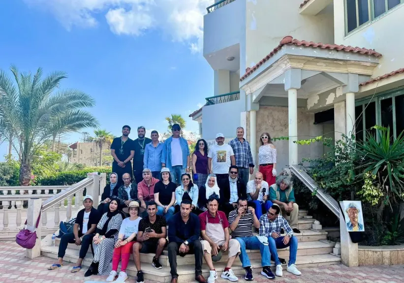 انطلاق فعاليات الملتقى التشكيلي الدولي الأول للفنون بمدينة جمصة